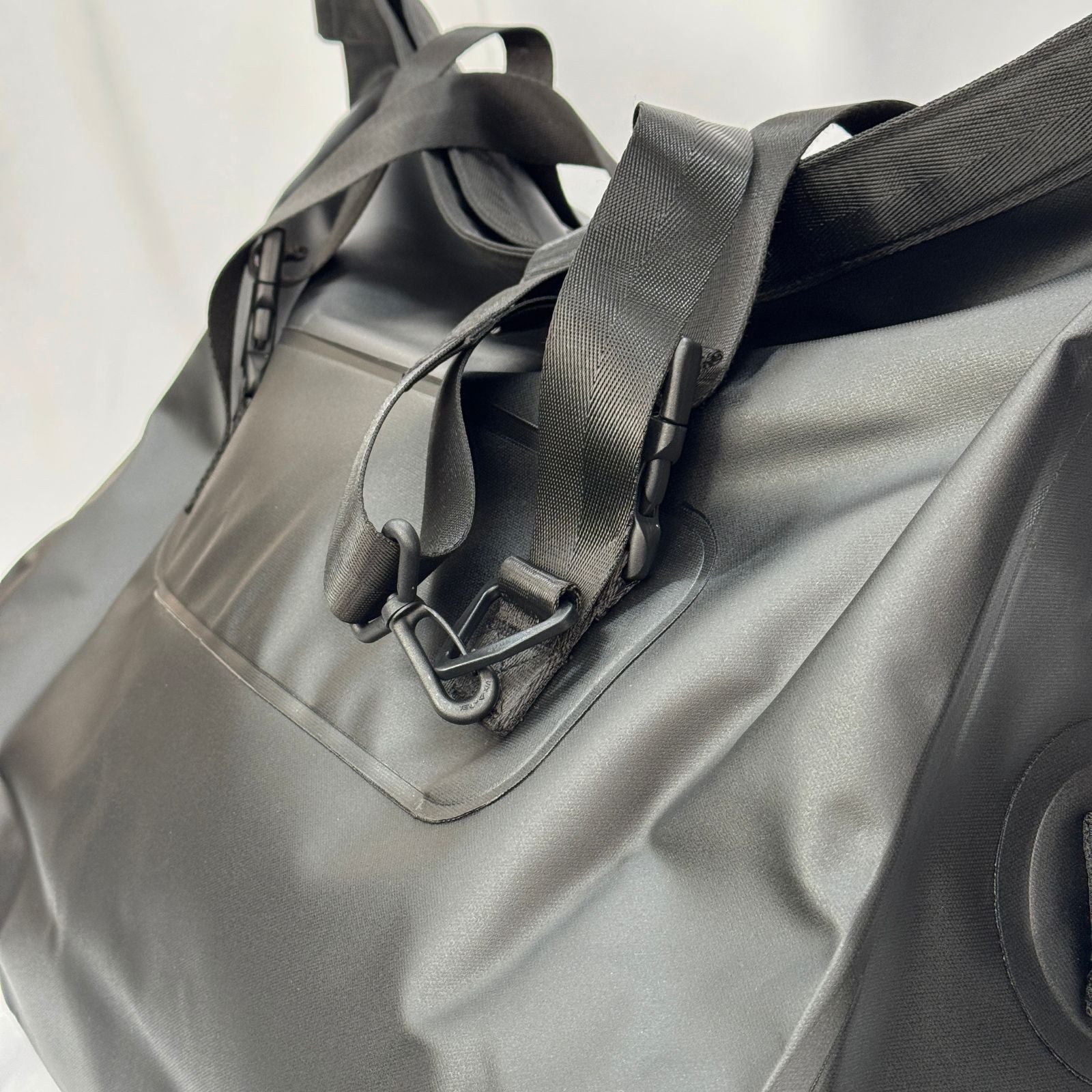 mazume ウォータープルーフダッフルバッグ